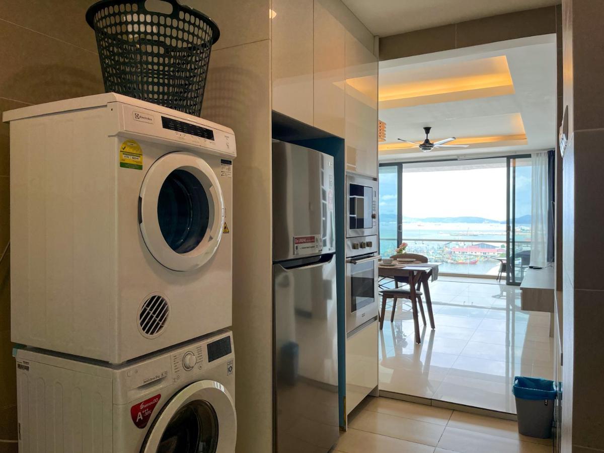 Pelagos Oceanus Waterfront Seaview Homestay Kota Kinabalu Ngoại thất bức ảnh